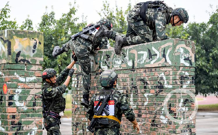 反恐战术类手机游戏_战术类手机游戏推荐_手机类战术游戏