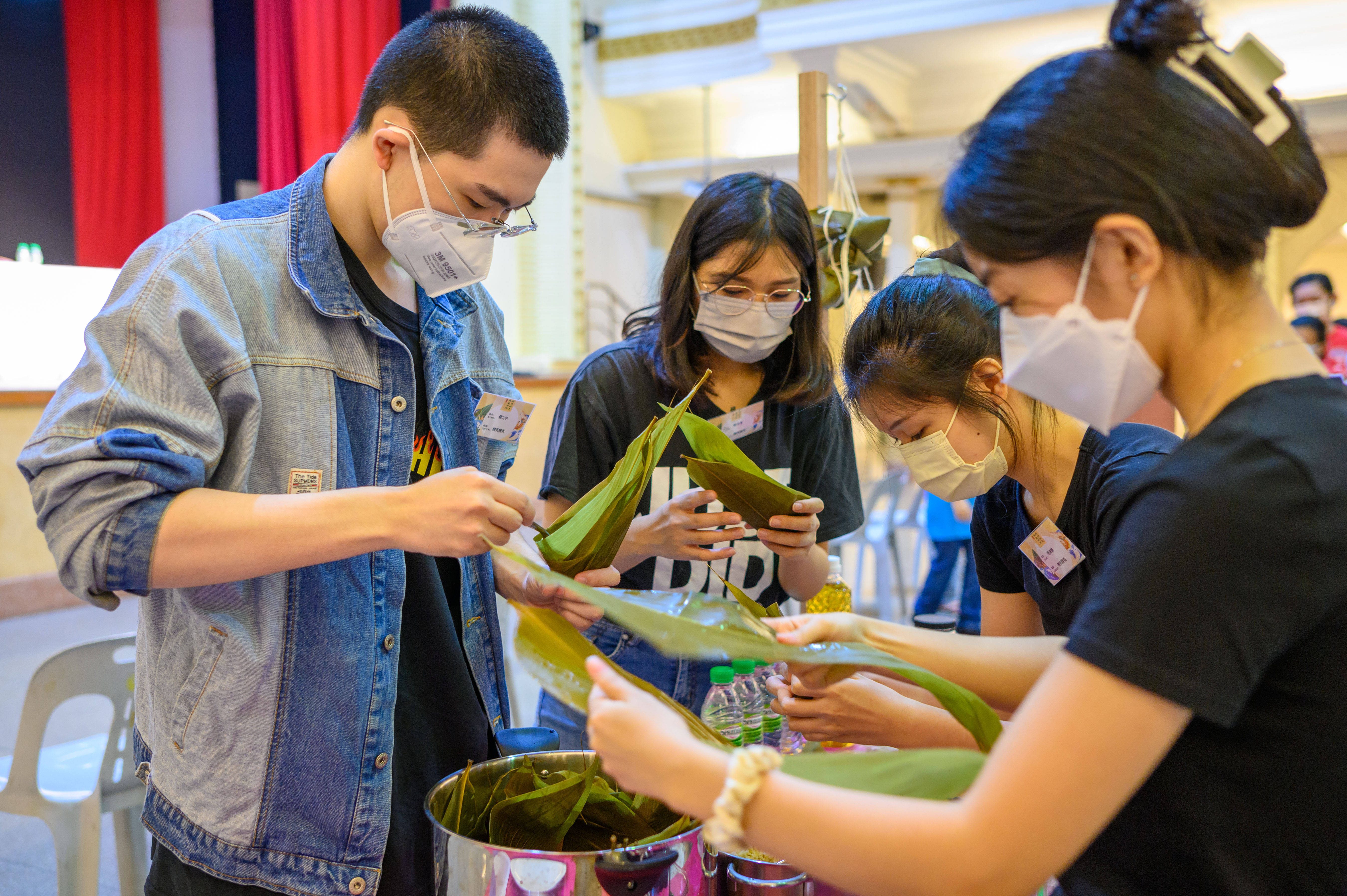 马来西亚过春节还是圣诞节_马来西亚过端午节吗_马来西亚过端午节放假吗