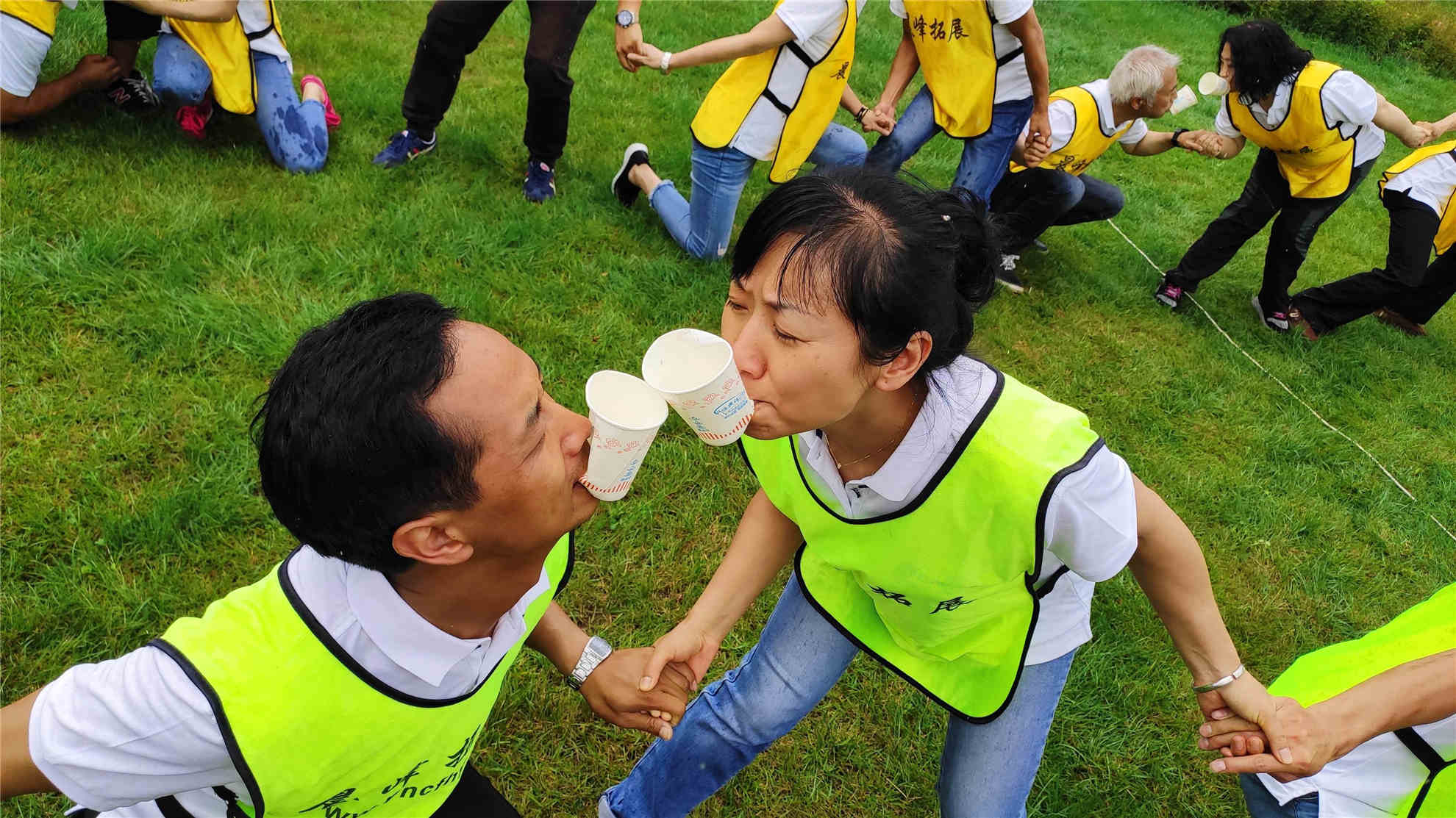 异地情侣之间玩游戏_异地情侣玩手机游戏的软件_情侣异地玩的手机游戏